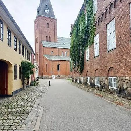 Close To Pedestrian Street